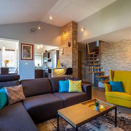 Apartman Ember Póla Kültér fotó