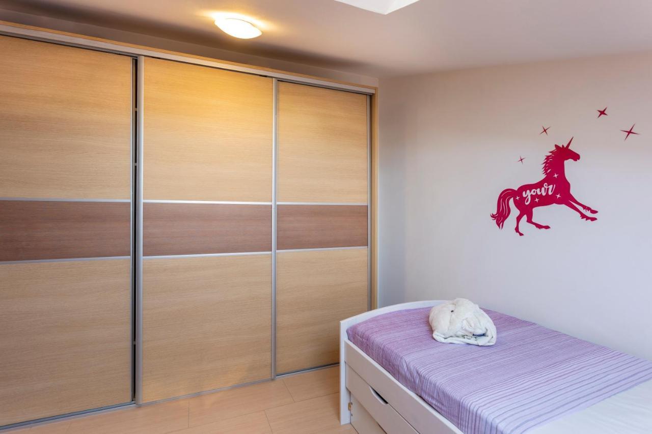 Apartman Ember Póla Kültér fotó