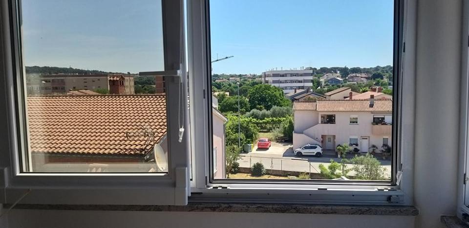 Apartman Ember Póla Kültér fotó